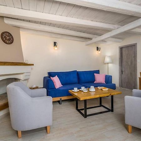 Diogenis House Apartment Moírai Екстериор снимка